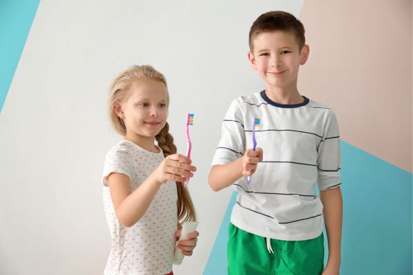 Kids with Tootbrush