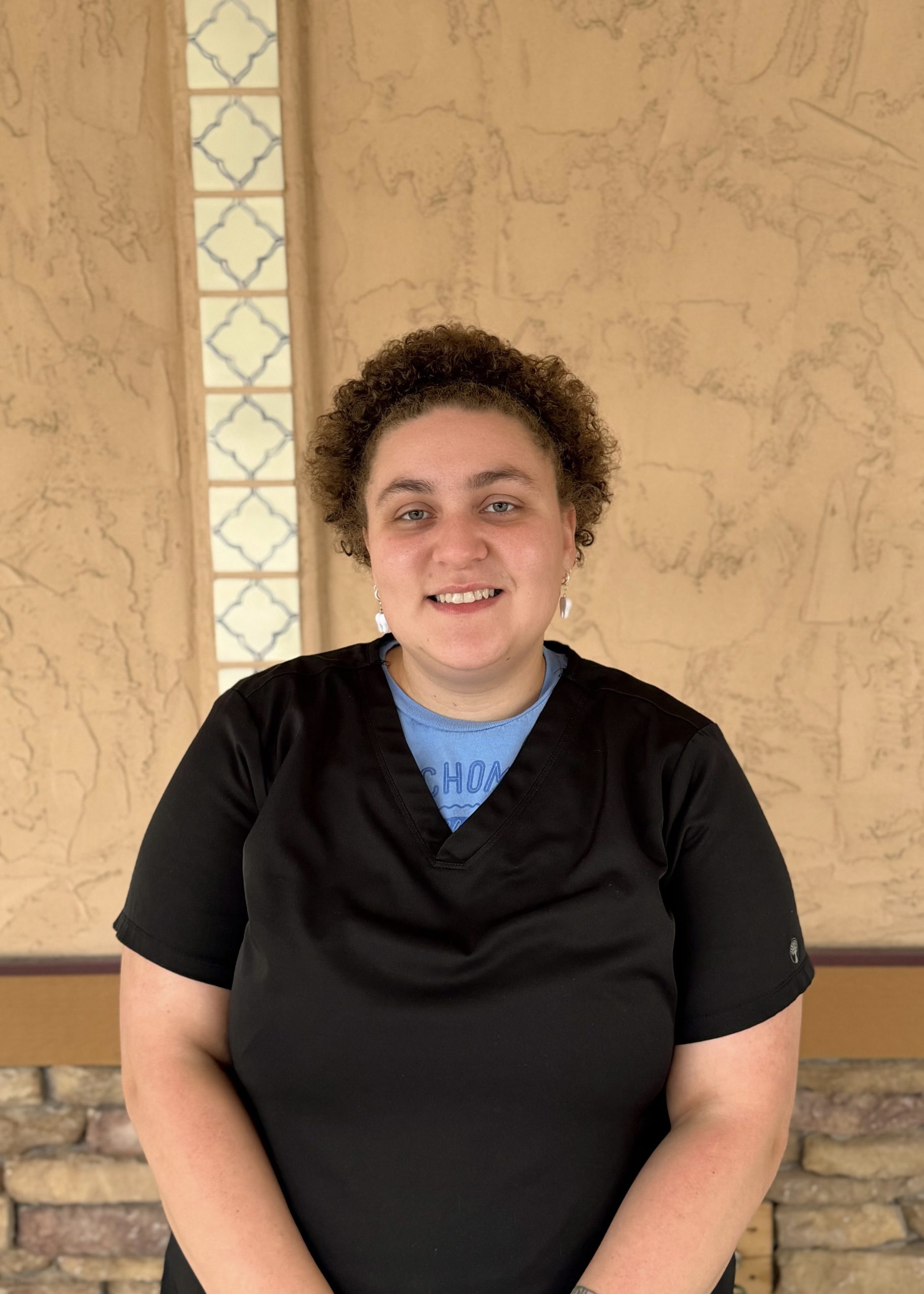 Belle | Dental Assistant